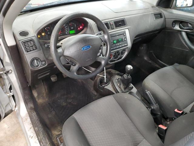 1FAHP31N67W238684 - 2007 FORD FOCUS ZX3 SILVER photo 8