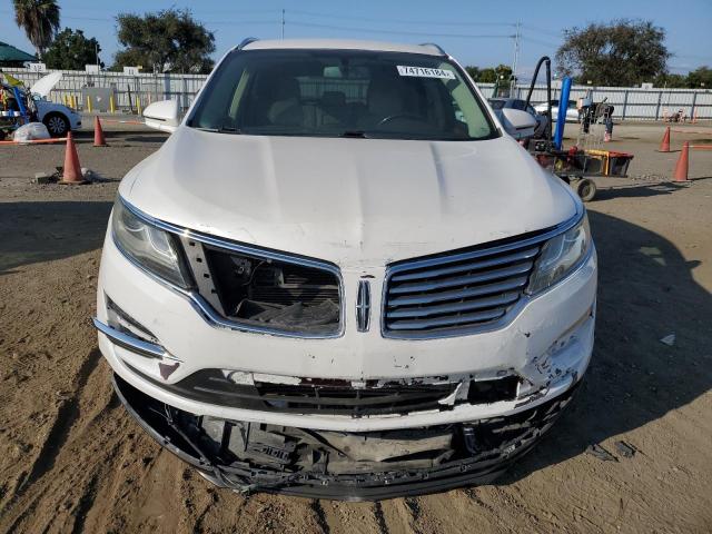 5LMCJ2C92HUL11314 - 2017 LINCOLN MKC SELECT Biały zdjęcie 5