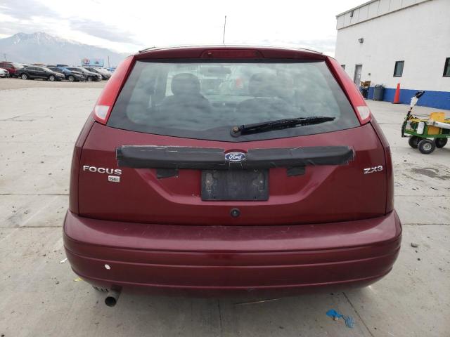 1FAFP31N16W257813 - 2006 FORD FOCUS ZX3 RED photo 6