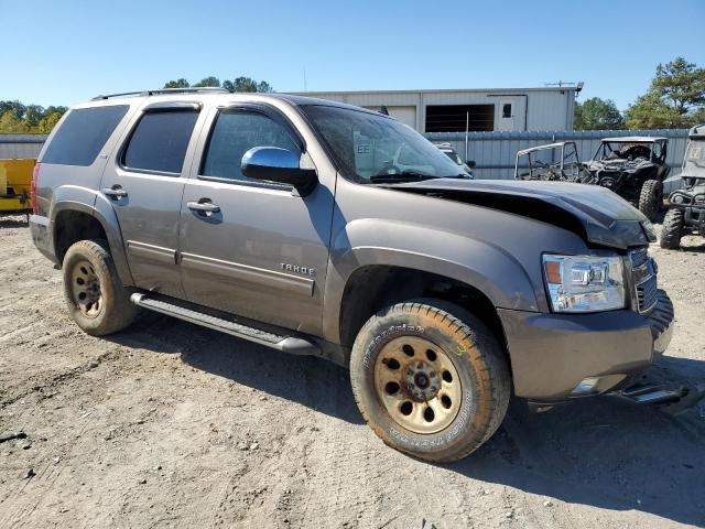 1GNSKBE05BR292855 - 2011 CHEVROLET TAHOE K1500 LT GRAY photo 4