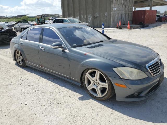 WDDNG71X97A078504 - 2007 MERCEDES-BENZ S 550 GRAY photo 4