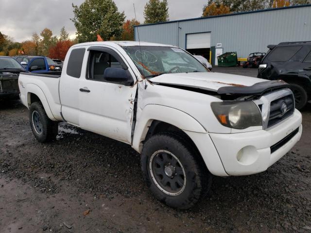 5TETU62N86Z215096 - 2006 TOYOTA TACOMA PRERUNNER ACCESS CAB WHITE photo 4