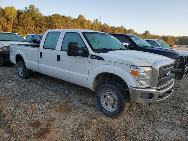 1FT7W2B63GEC79337 - 2016 FORD F250 SUPER DUTY WHITE photo 4