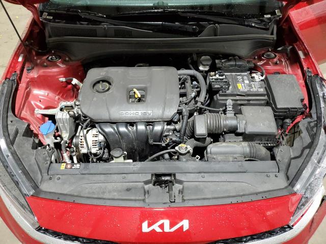 3KPF24AD0PE597455 - 2023 KIA FORTE LX RED photo 11