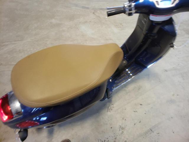 ZAPCA06B8P5106193 - 2023 VESPA PRIMAVERA/ 50 BLUE photo 5