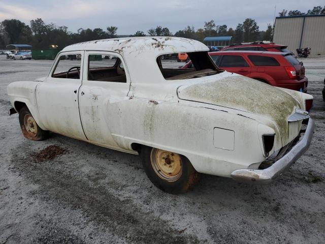 G1173026 - 1952 STUDEBAKER CHAMPION WHITE photo 2