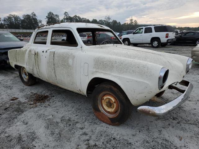 G1173026 - 1952 STUDEBAKER CHAMPION WHITE photo 4