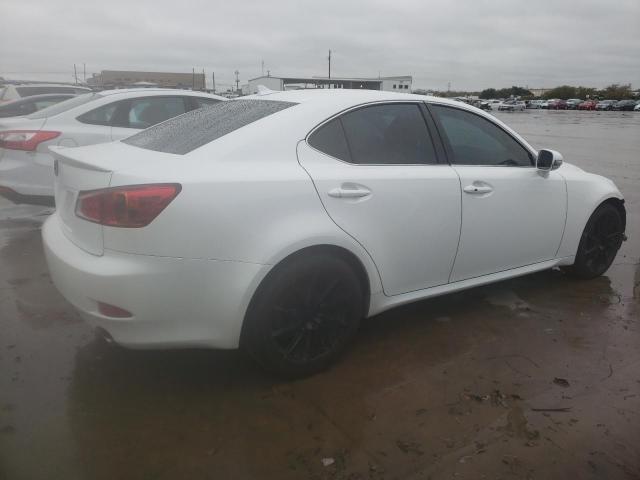 JTHBK262195093083 - 2009 LEXUS IS 250 WHITE photo 3