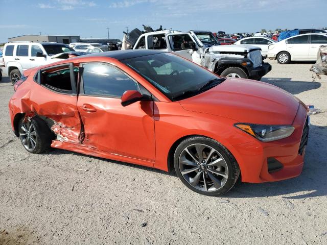 KMHTG6AF8KU007378 - 2019 HYUNDAI VELOSTER BASE ORANGE photo 4