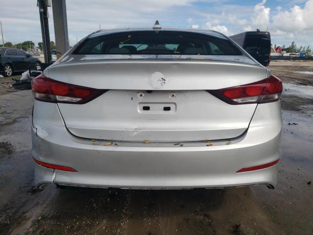 5NPD84LF7JH308370 - 2018 HYUNDAI ELANTRA SEL SILVER photo 6