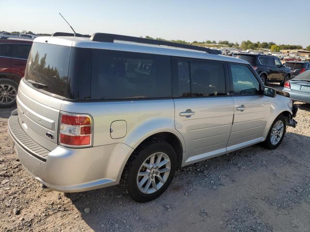 2FMGK5B83KBA19471 - 2019 FORD FLEX SE SILVER photo 3