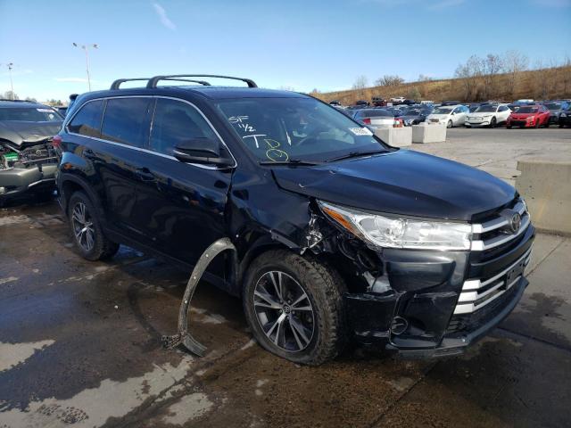 5TDZARFH5KS051726 - 2019 TOYOTA HIGHLANDER LE BLACK photo 4