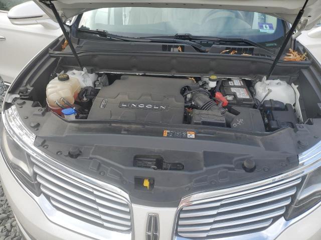 2LMPJ8LR3JBL42305 - 2018 LINCOLN MKX RESERVE Սպիտակ լուսանկար 12