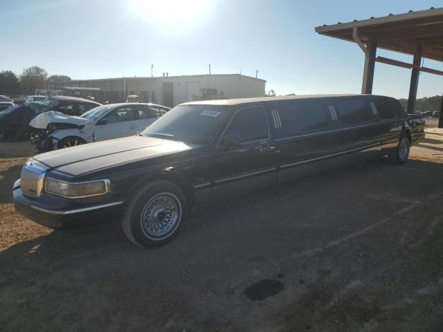 1LNLM81W4VY746622 - 1997 LINCOLN TOWN CAR EXECUTIVE BLACK photo 1