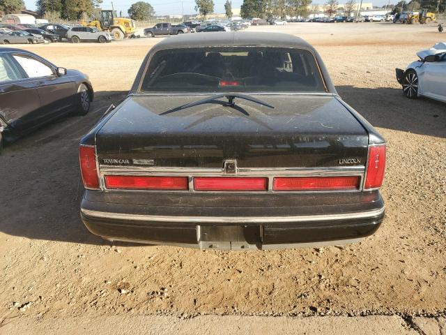 1LNLM81W4VY746622 - 1997 LINCOLN TOWN CAR EXECUTIVE BLACK photo 6