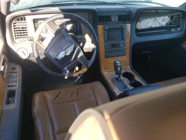 5LMJJ2H58CEL02777 - 2012 LINCOLN NAVIGATOR 黑色 照片 8