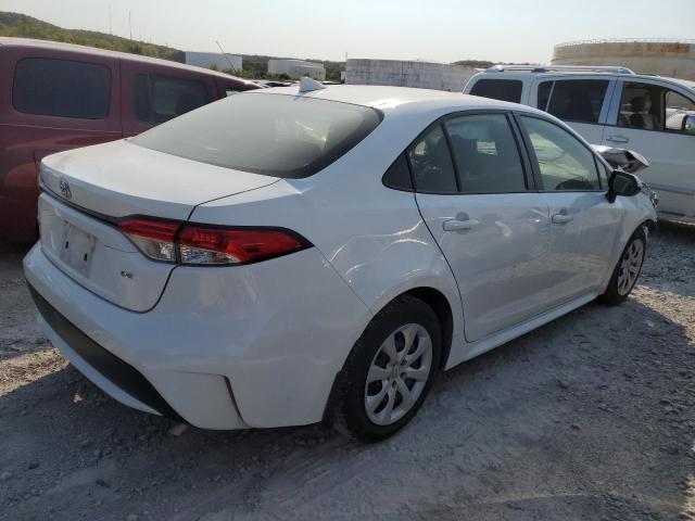 JTDEPMAE5N3017742 - 2022 TOYOTA COROLLA LE WHITE photo 3