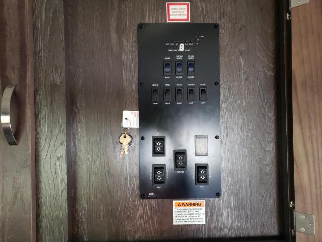 4YDT32526JB452886 - 2018 KEYSTONE OUTBACK WHITE photo 7