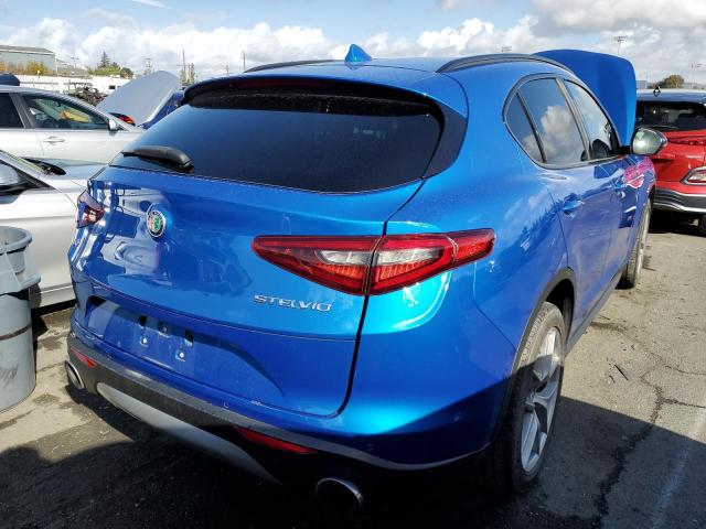 ZASFAKNN6J7B96369 - 2018 ALFA ROMEO STELVIO TI SPORT BLUE photo 3