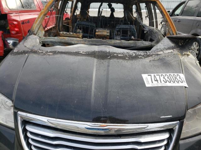 2C4RC1BG1DR818699 - 2013 CHRYSLER TOWN & COU TOURING შავი ფოტო 12