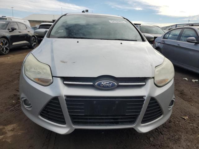 1FADP3K21DL223929 - 2013 FORD FOCUS SE SILVER photo 5