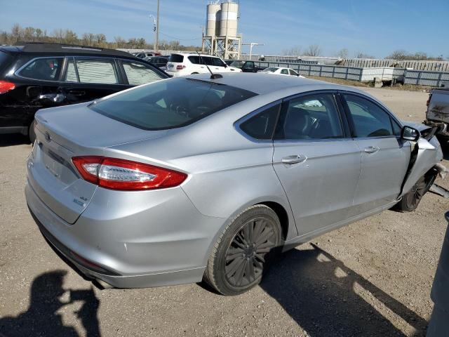 3FA6P0HD9GR112535 - 2016 FORD FUSION SE SILVER photo 3