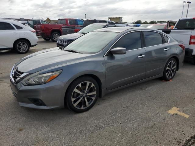 1N4AL3AP4HN313159 - 2017 NISSAN ALTIMA 2.5 GRAY photo 1