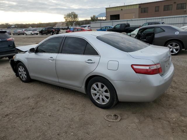 4T1BE46K29U877178 - 2009 TOYOTA CAMRY BASE SILVER photo 2