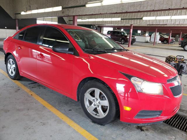 1G1PA5SH3E7241456 - 2014 CHEVROLET CRUZE LS RED photo 4