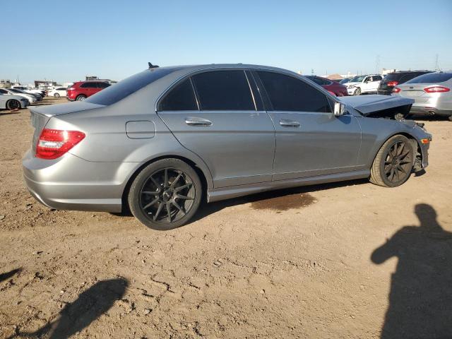 WDDGF4HB3DR301251 - 2013 MERCEDES-BENZ C 250 GRAY photo 3