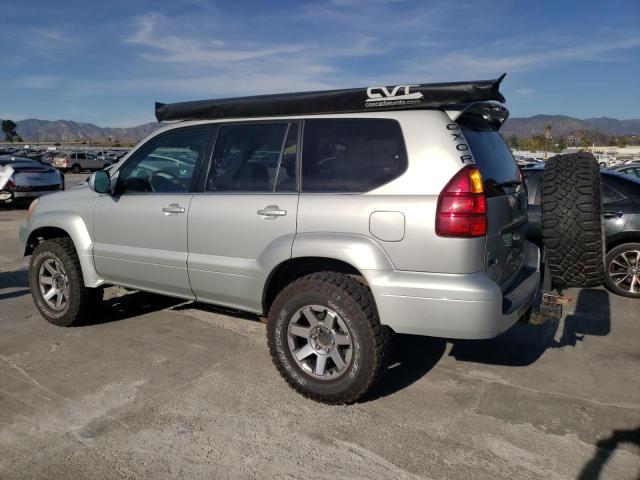 JTJBT20X550069781 - 2005 LEXUS GX 470 SILVER photo 2