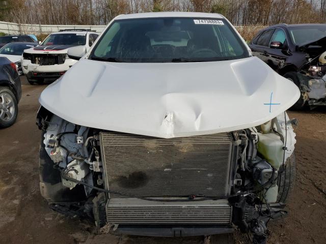 2GNAXSEV9J6226943 - 2018 CHEVROLET EQUINOX LT WHITE photo 5