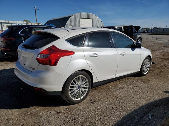 1FADP3N20EL300397 - 2014 FORD FOCUS TITANIUM WHITE photo 3