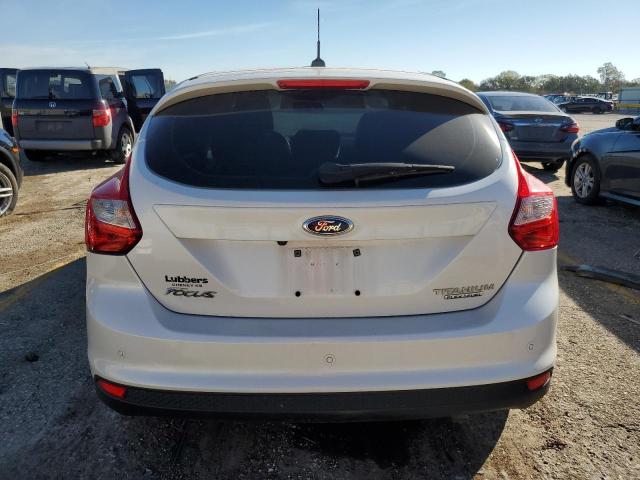 1FADP3N20EL300397 - 2014 FORD FOCUS TITANIUM WHITE photo 6