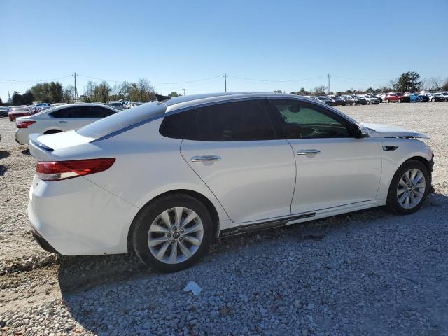 5XXGU4L39GG054762 - 2016 KIA OPTIMA EX WHITE photo 3