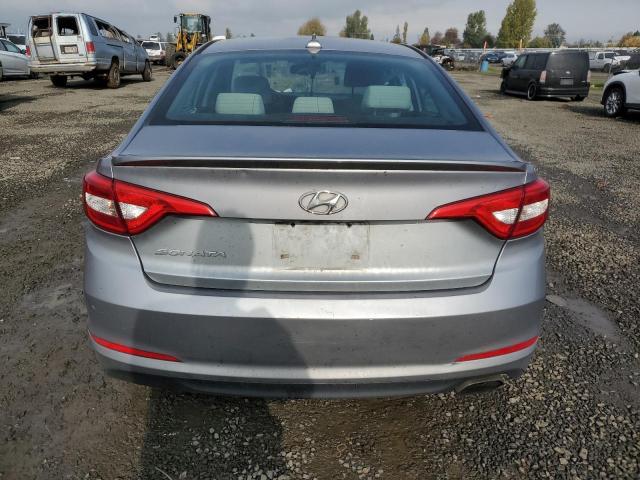 5NPE24AF6FH249845 - 2015 HYUNDAI SONATA SE SILVER photo 6