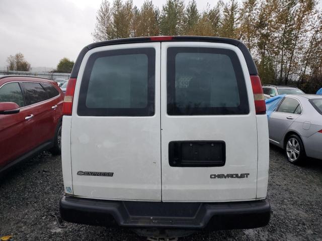 1GCEG15X241176173 - 2004 CHEVROLET EXPRESS G1 WHITE photo 6