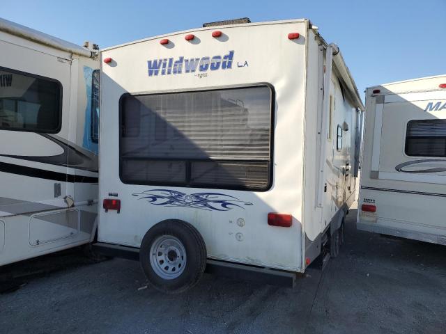 4X4FWBZ299U002855 - 2009 WILD TRAILER WHITE photo 4