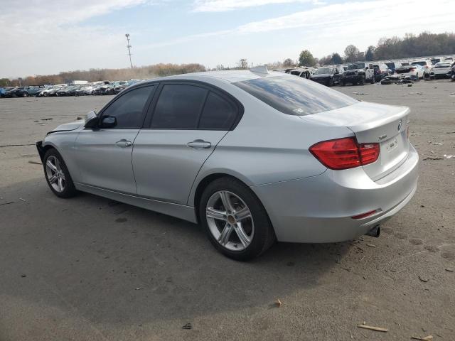WBA3C3G5XFNS73107 - 2015 BMW 320 I XDRIVE SILVER photo 2