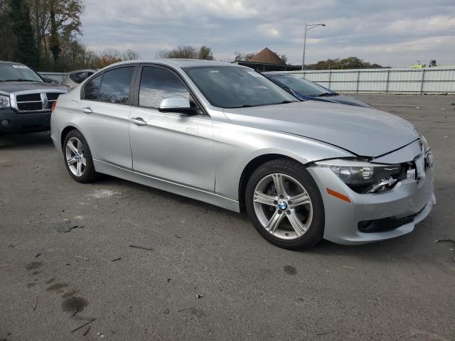 WBA3C3G5XFNS73107 - 2015 BMW 320 I XDRIVE SILVER photo 4