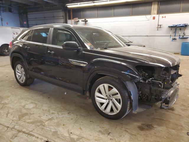 1V26E2CA0LC209266 - 2020 VOLKSWAGEN ATLAS CROS SE Черный фото 4