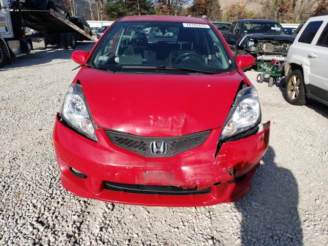 JHMGE884X9S052614 - 2009 HONDA FIT SPORT RED photo 5
