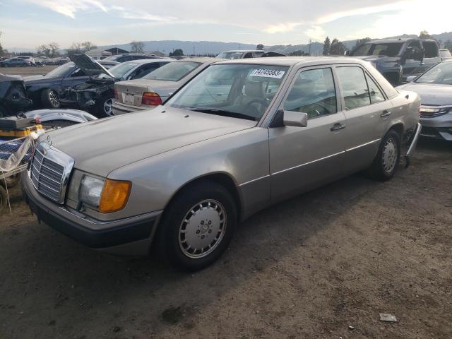 WDBEA30D3LB208212 - 1990 MERCEDES-BENZ 300 E TAN photo 1