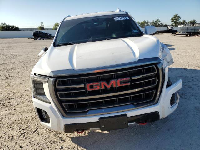 1GKS2CKD0MR321739 - 2021 GMC YUKON AT4 WHITE photo 5