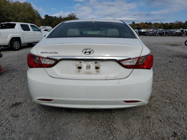 5NPEB4AC0DH738423 - 2013 HYUNDAI SONATA GLS WHITE photo 6