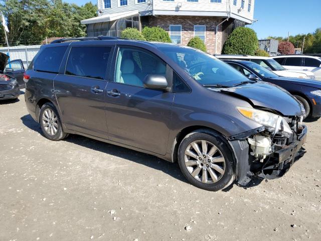 5TDDK3DC5BS010704 - 2011 TOYOTA SIENNA XLE TAN photo 4