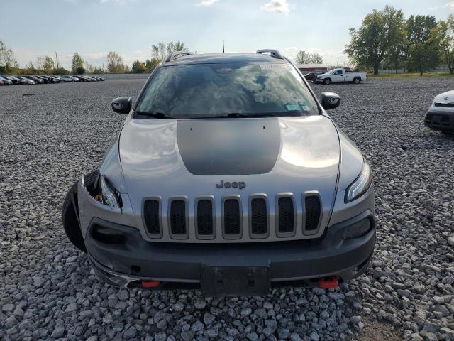 1C4PJMBB8EW109666 - 2014 JEEP CHEROKEE TRAILHAWK SILVER photo 5