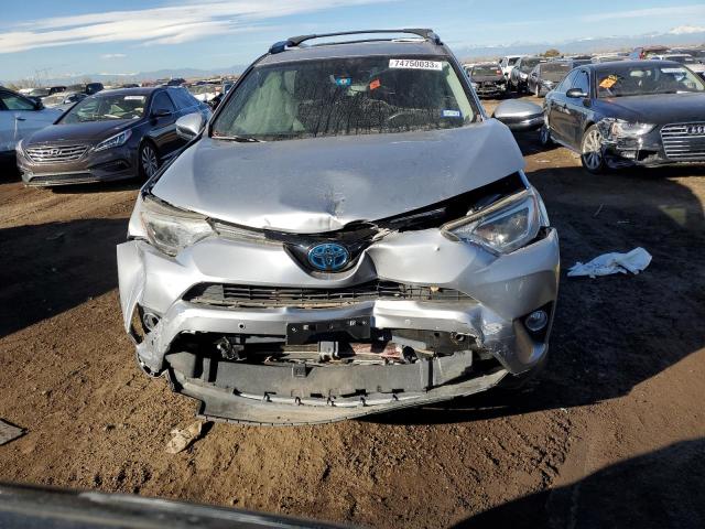 JTMRJREV0HD115523 - 2017 TOYOTA RAV4 HV LE SILVER photo 5