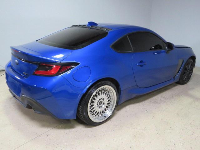 JF1ZDBB17P9701028 - 2023 SUBARU BRZ PREMIUM BLUE photo 3