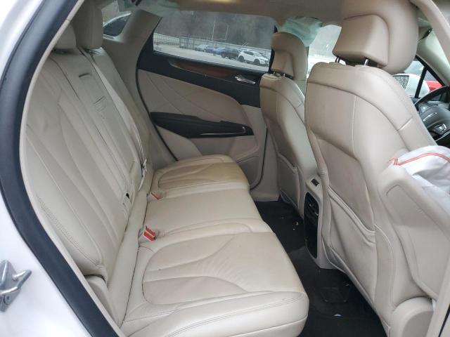 5LMCJ2D90HUL08720 - 2017 LINCOLN MKC SELECT 白色 照片 11